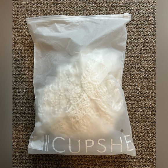 Cupshe Crochet Coverup - Picture 2 of 2